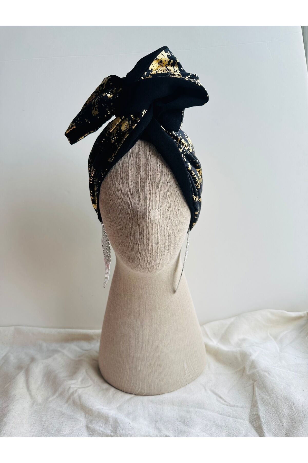 2 taraflı Telli bandana Çift taraflı Telli Saç bandı Puantiye Siyah-Parlak - M