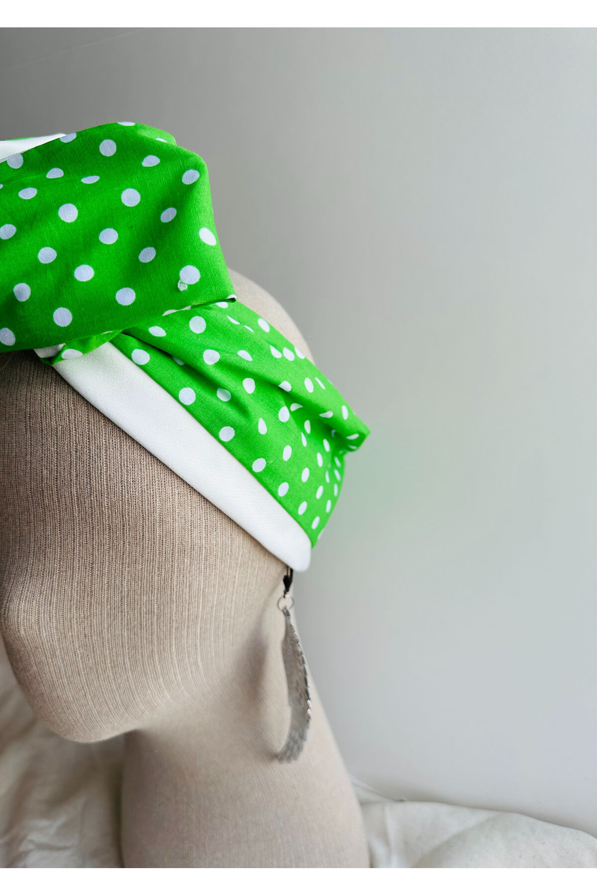 2 taraflı Telli bandana Çift taraflı Telli Saç bandı Puantiye Yeşil-puantiyeli - M