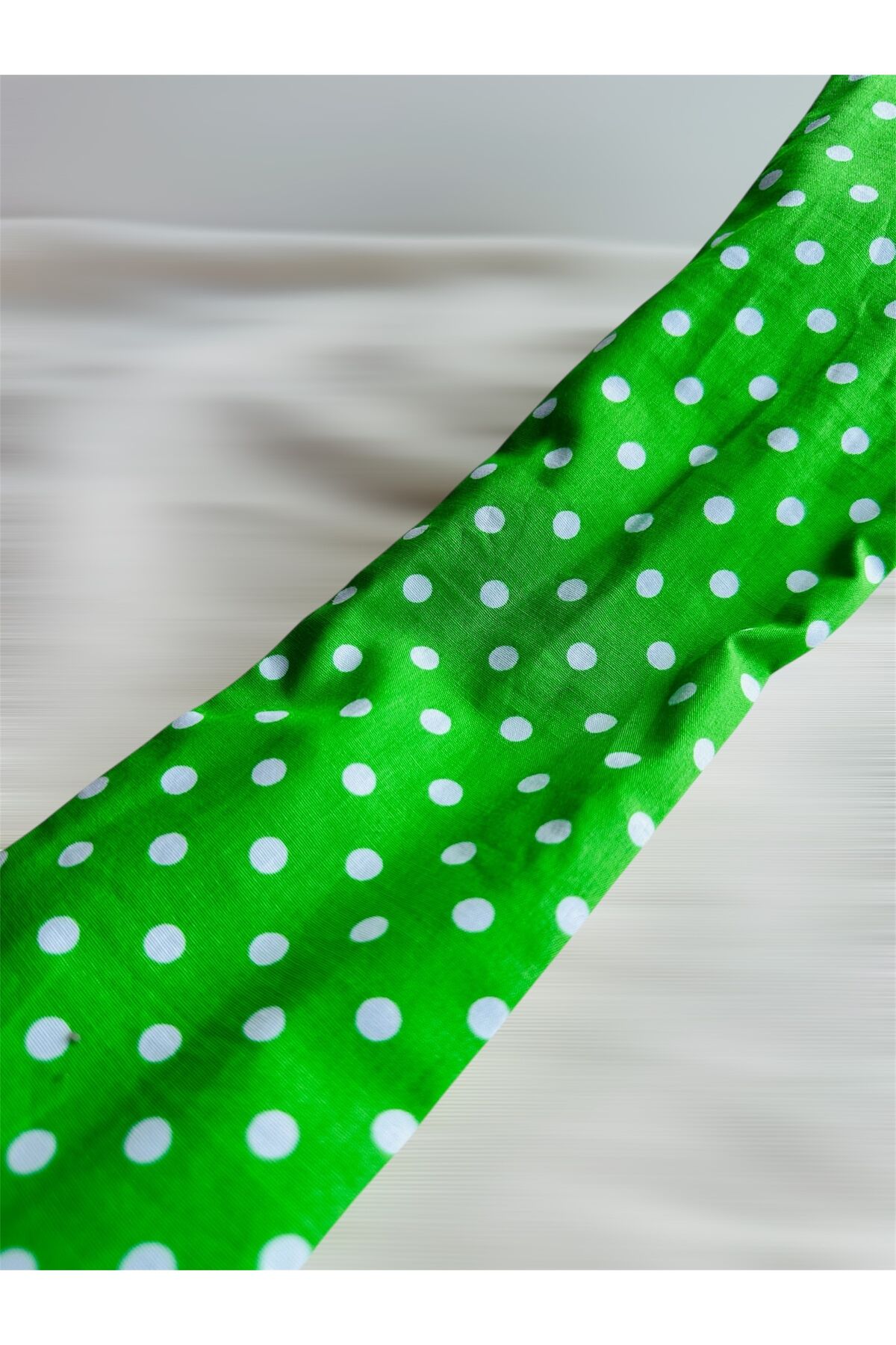2 taraflı Telli bandana Çift taraflı Telli Saç bandı Puantiye Yeşil-puantiyeli - M