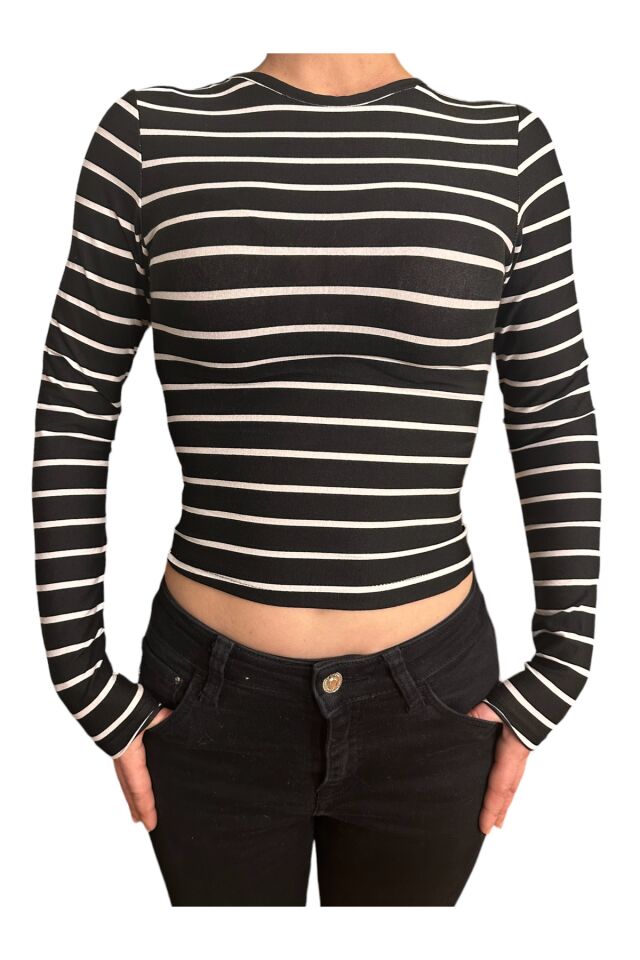 Bisiklet Yaka Basic Uzun Kollu vücudu saran fitted body yumuşak kumaş soft touch bluz çizgili siyah - M