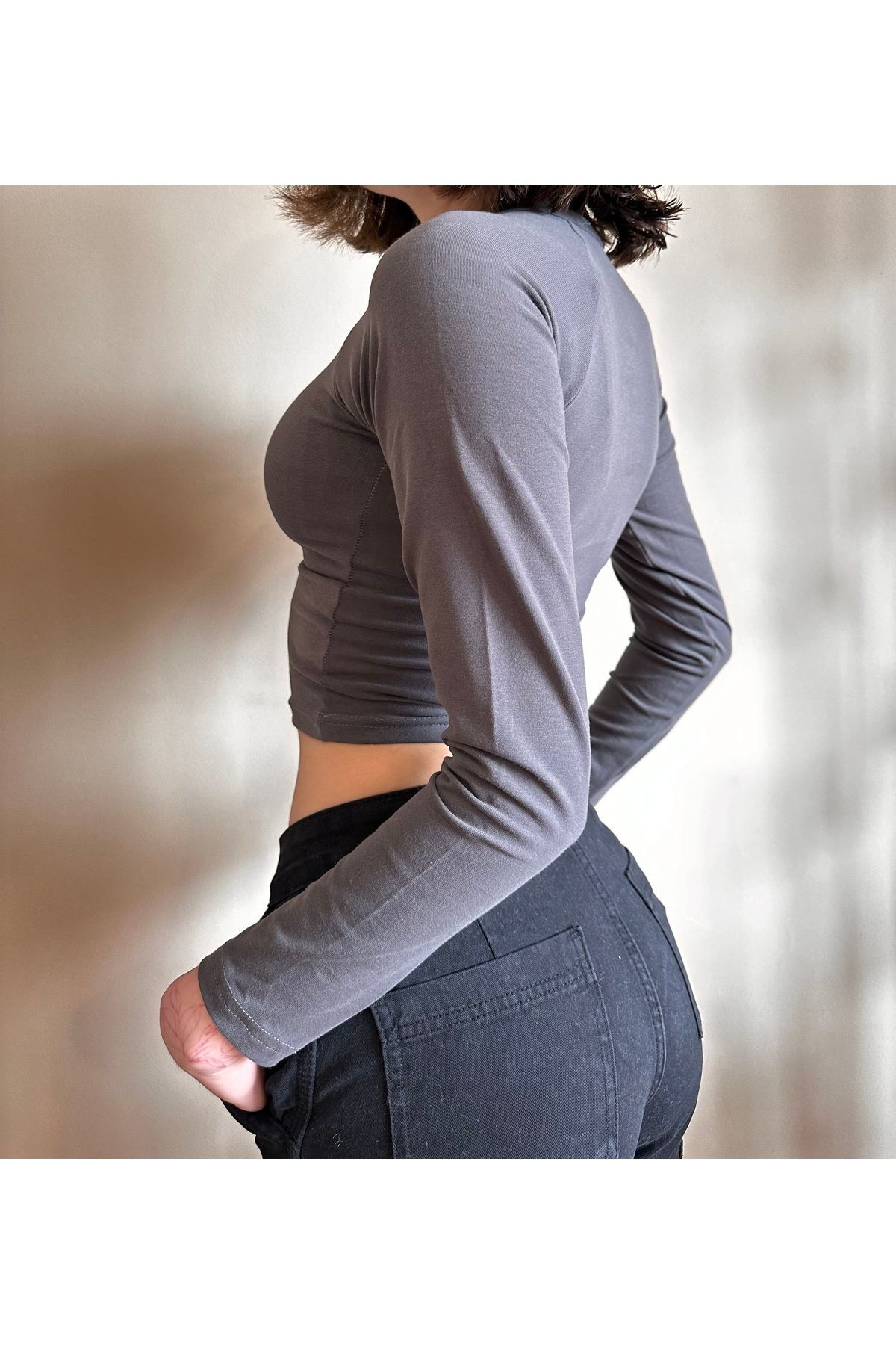 Derin yaka penye Crop Soft touch crop bele oturan crop koyu füme - M