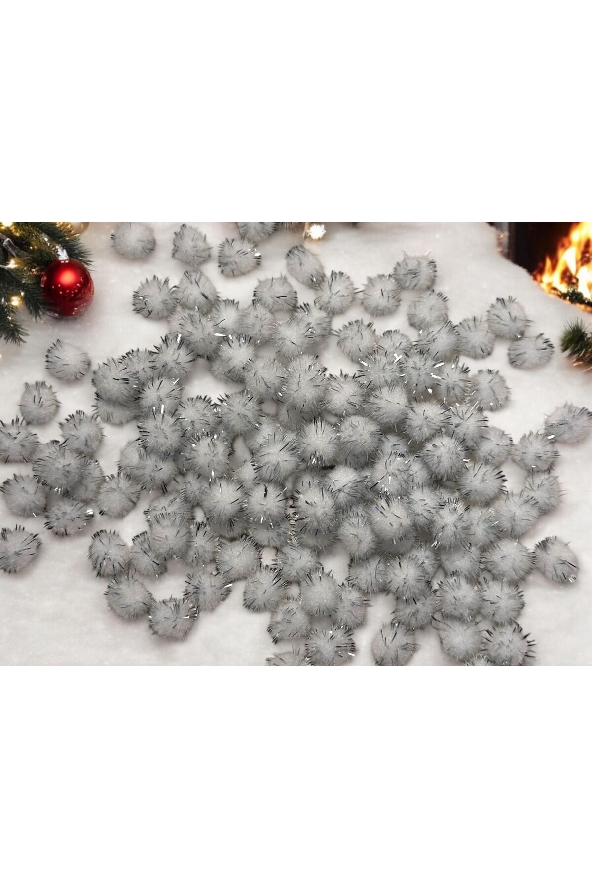 Simli Beyaz Peluş Ponpon Set 30 Adet Simli Altın Ponpon Yılbaşı Süsü Süsleme Ponpon Parlak 1 Cm