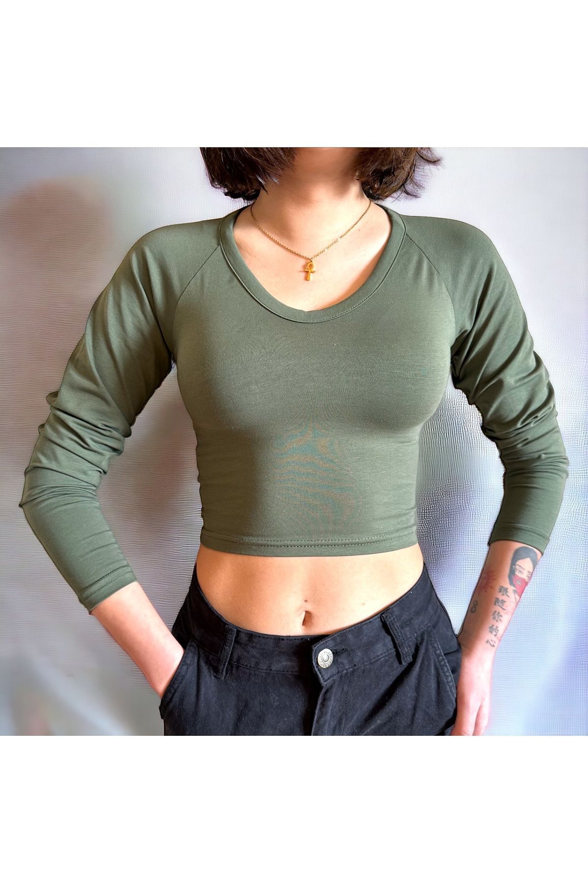 Derin yaka penye Crop Soft touch crop bele oturan crop yeşil - M