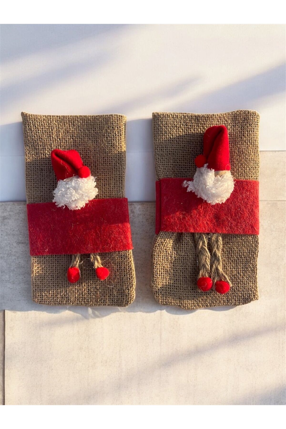 Yılbaşı Servislik 2'li Noel Baba Servislik Yılbaşı Sunum Kılıfı Çatal Masa Takımı Noel Baba Süs