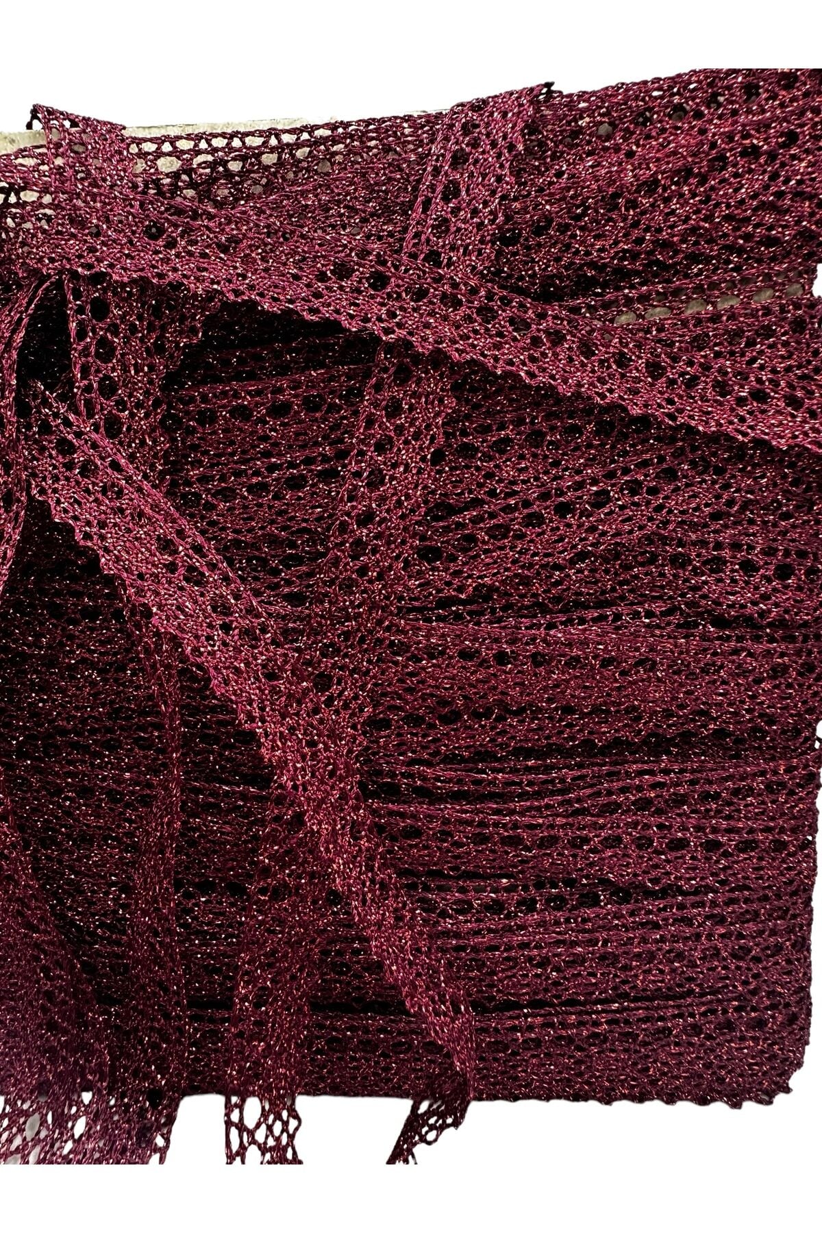 Dantel desenli güpür şerit Pamuklu Dantel şerit 3 metre Simli Bordo