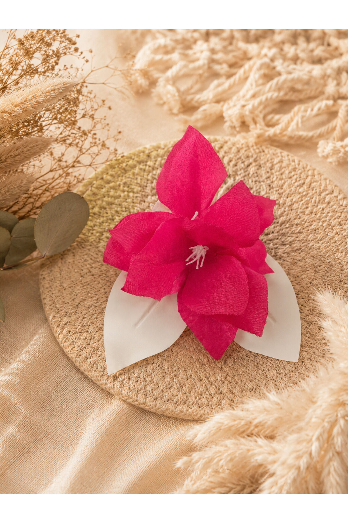 Büyük Çiçekli Yan Saç Tokası – Boho Chic Kadın Aksesuarı