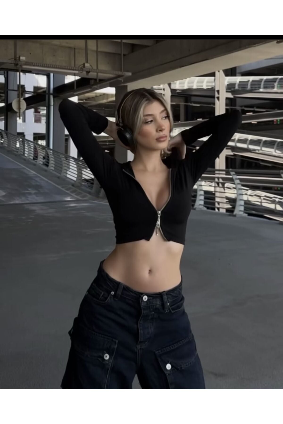 Kapüşonlu streetwear çift fermuarlı croptop Çift Fermuarlı Crop Top siyah - S