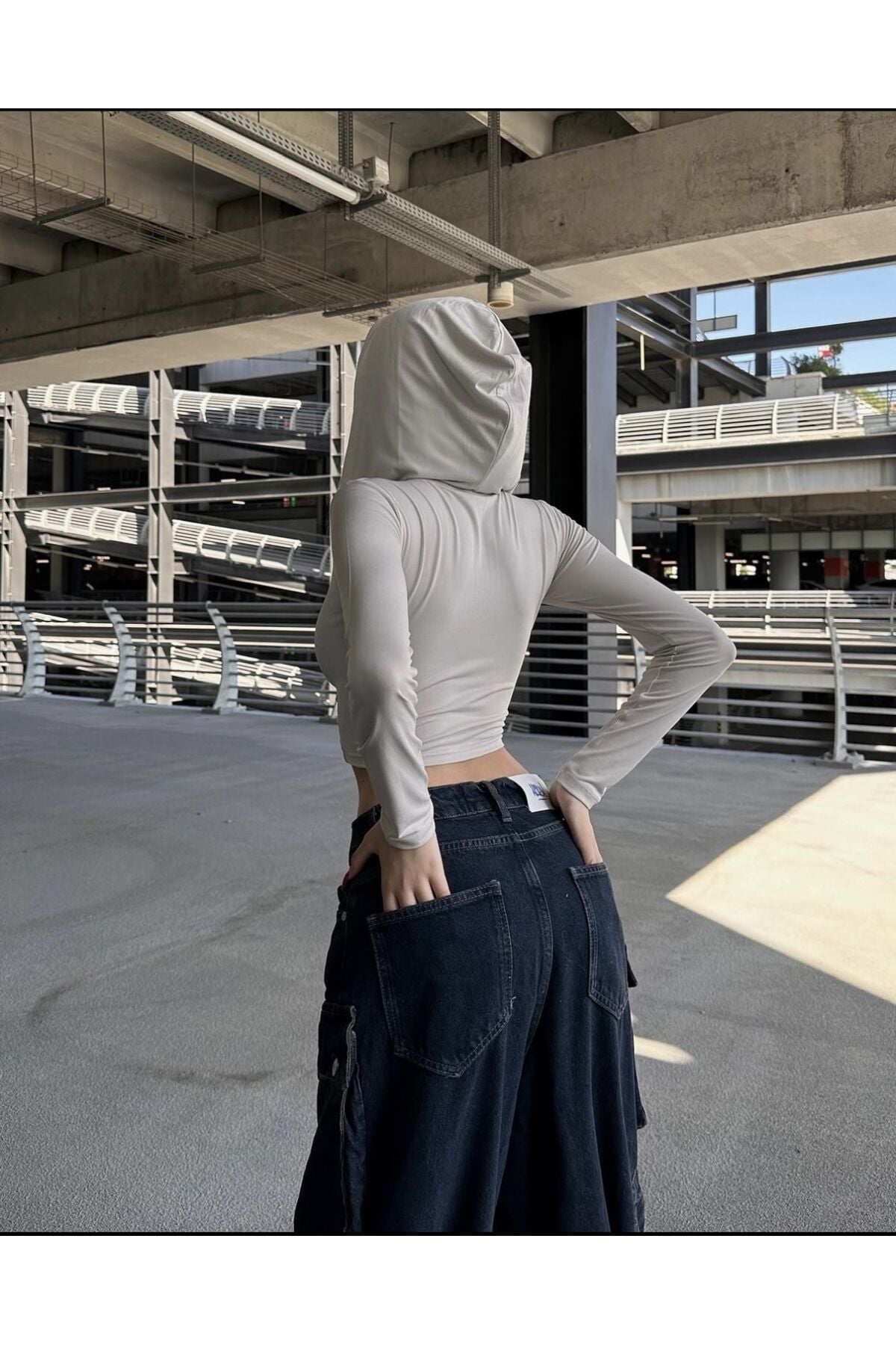 Kapüşonlu streetwear çift fermuarlı croptop Çift Fermuarlı Crop Top beyaz - L