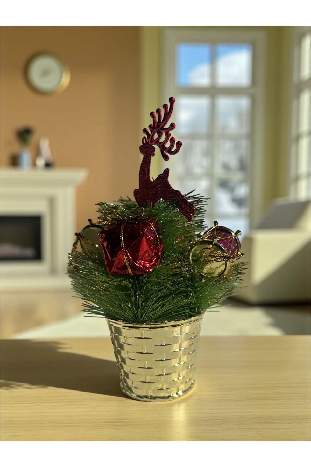 Mini Ağaç Yapay Yılbaşı Ağacı Dekoratif Ev Süsleme noel baba Yıldız temalı 28 cm