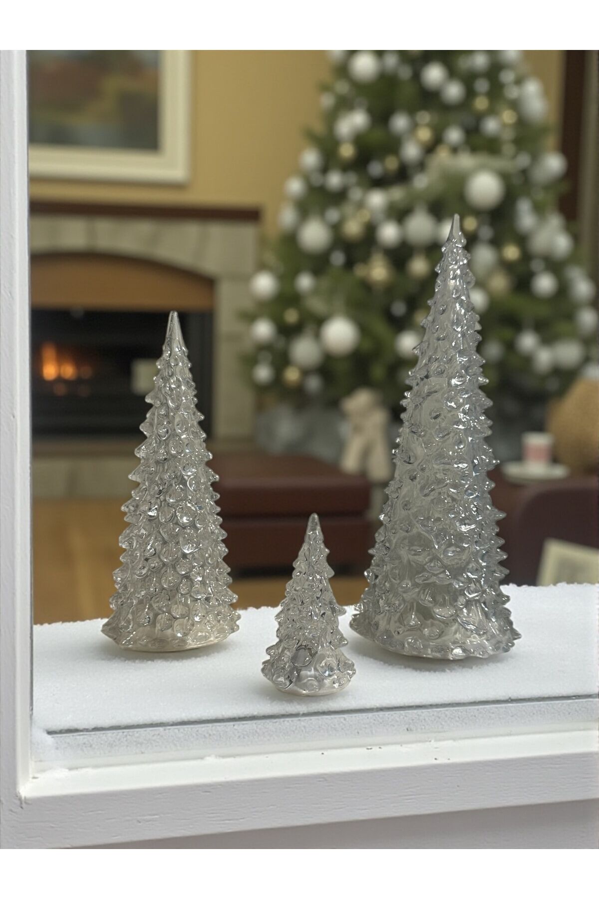 Ledli Şeffaf Plastik Çam ağacı Işıklı şeffaf çam ağacı 22 cm 17 cm 7 cm