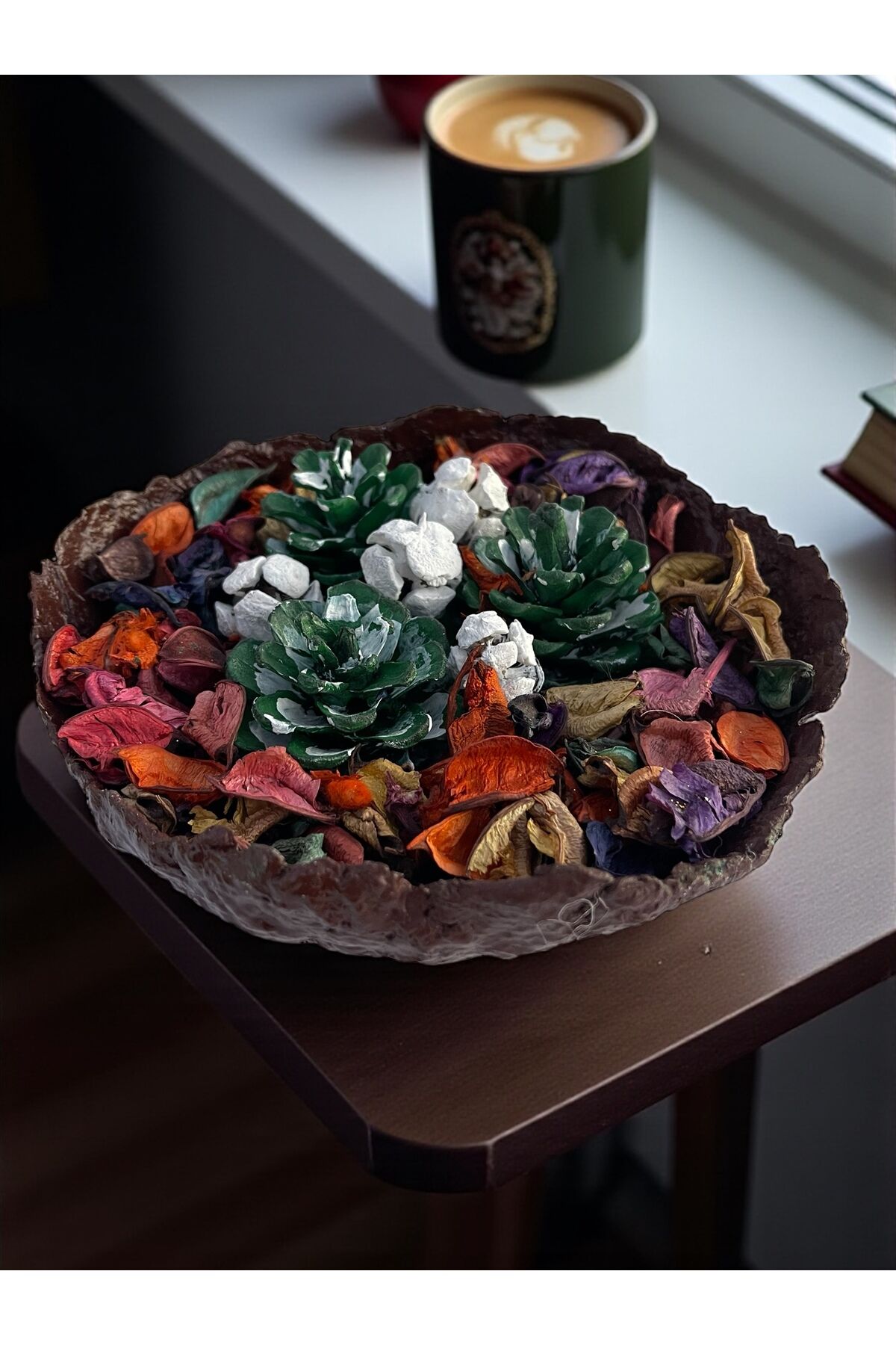 Doğal çiçek kozalak kase mum detaylı tasarım hediye kase 20x20 cm Kahverengi