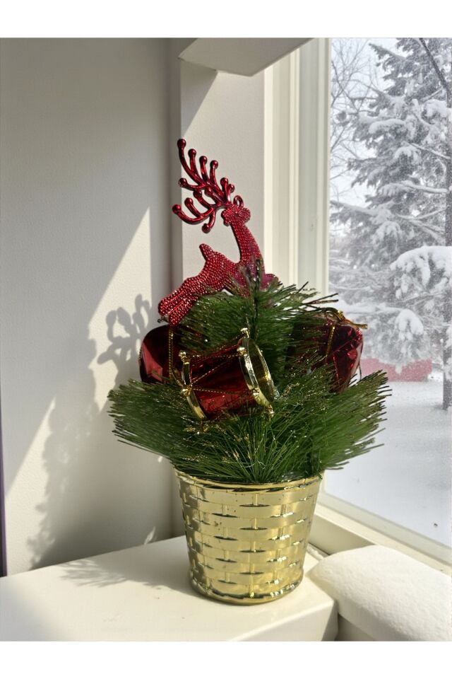 Mini Ağaç Yapay Yılbaşı Ağacı Dekoratif Ev Süsleme noel baba Yıldız temalı 28 cm Yeşil