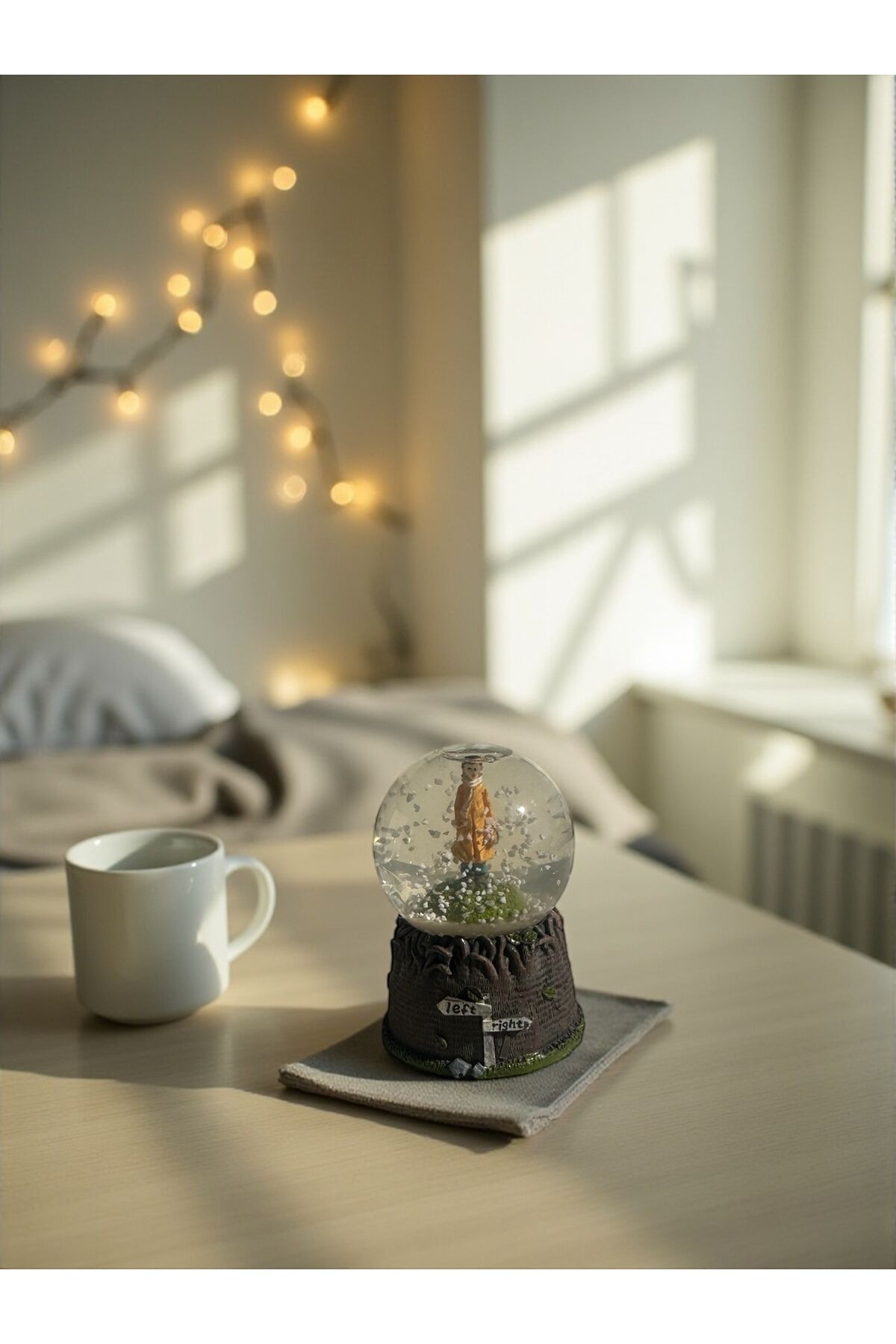 Yılbaşı Kar Küresi noel baba temalı yılbası kuresi 9x6 cm Kahverengi