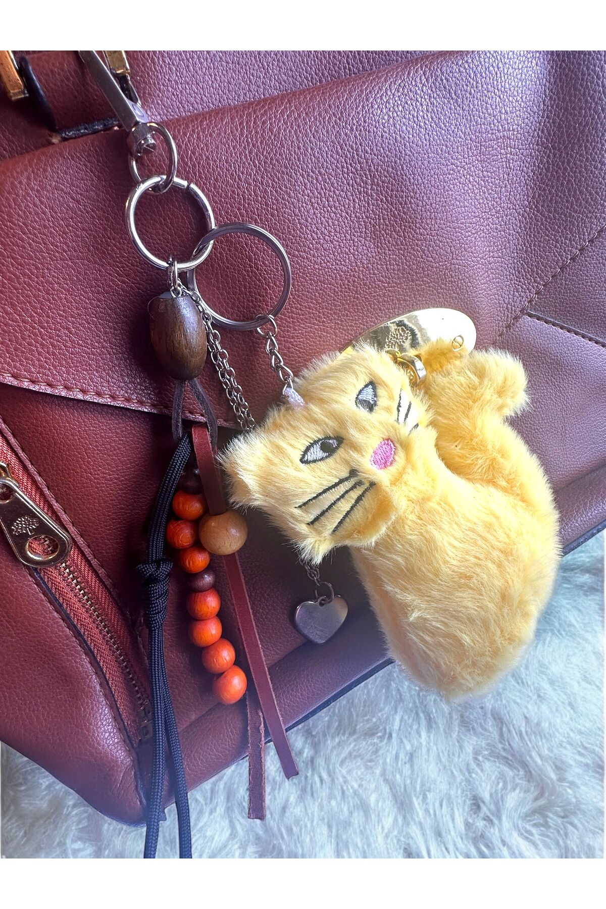 Çanta Aksesuarı Çanta Charmı  Peluş Kedi Çanta Charm Deri ve ip detaylı çanka aksesuarı Sarı