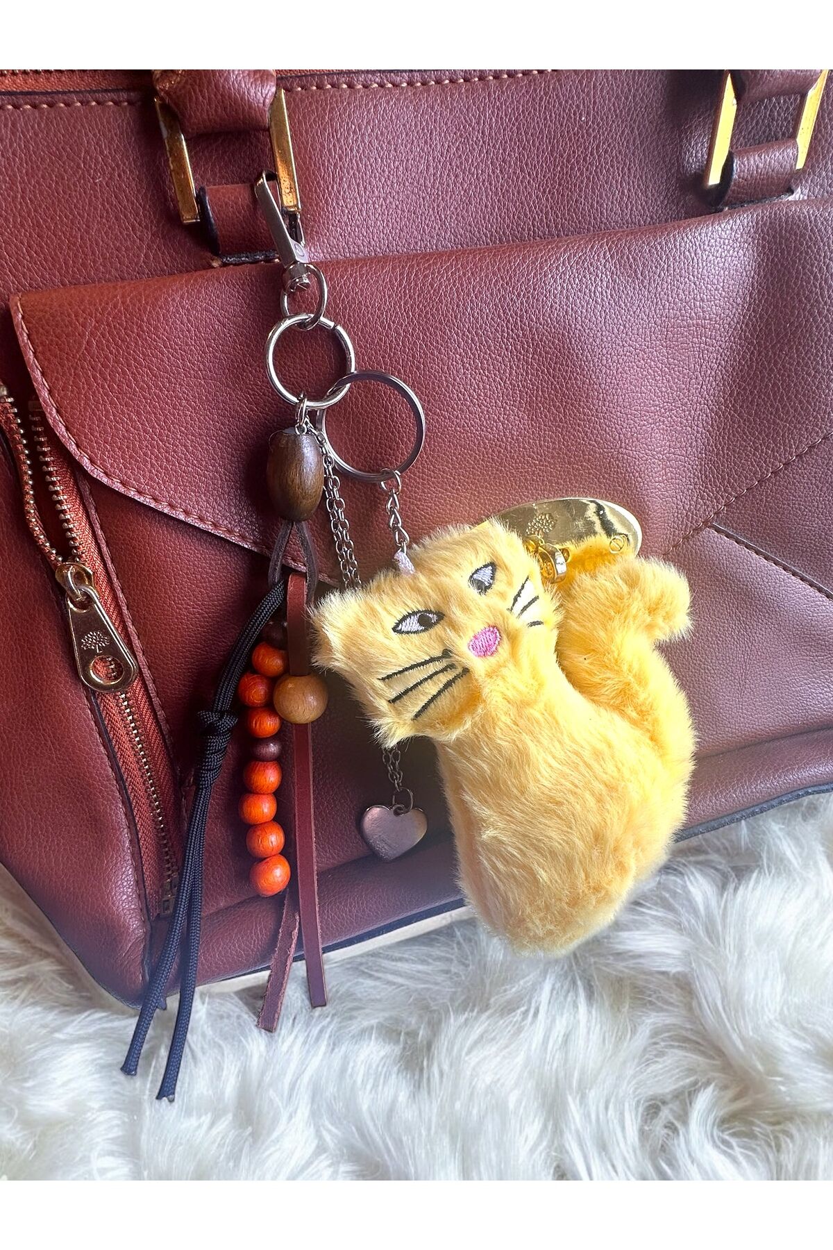 Çanta Aksesuarı Çanta Charmı  Peluş Kedi Çanta Charm Deri ve ip detaylı çanka aksesuarı Sarı