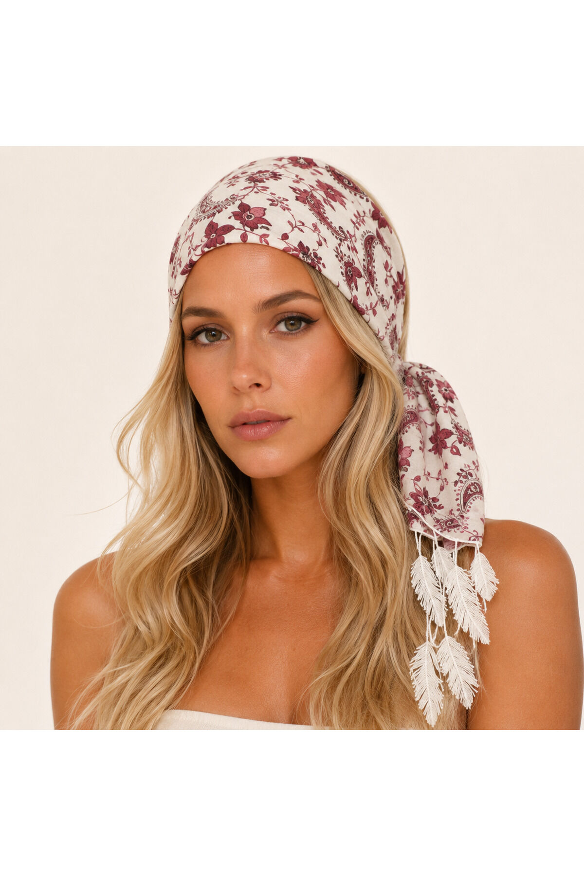 Tüy püskül detaylı Şal Desenli Fular Bandana – Ayarlanabilir Aparatlı Kadın Saç Bandı, Püsküllü Eşarp Model Saç Aksesuarı, Bohem Yazlık Bandana etnik saç bandı